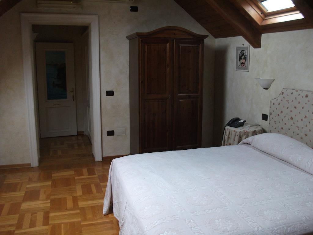 Villa Marcello Caserta Kamer foto